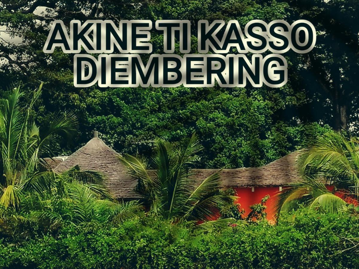 Diembéreng Akine Ti Kasso Piscine酒店 外观 照片